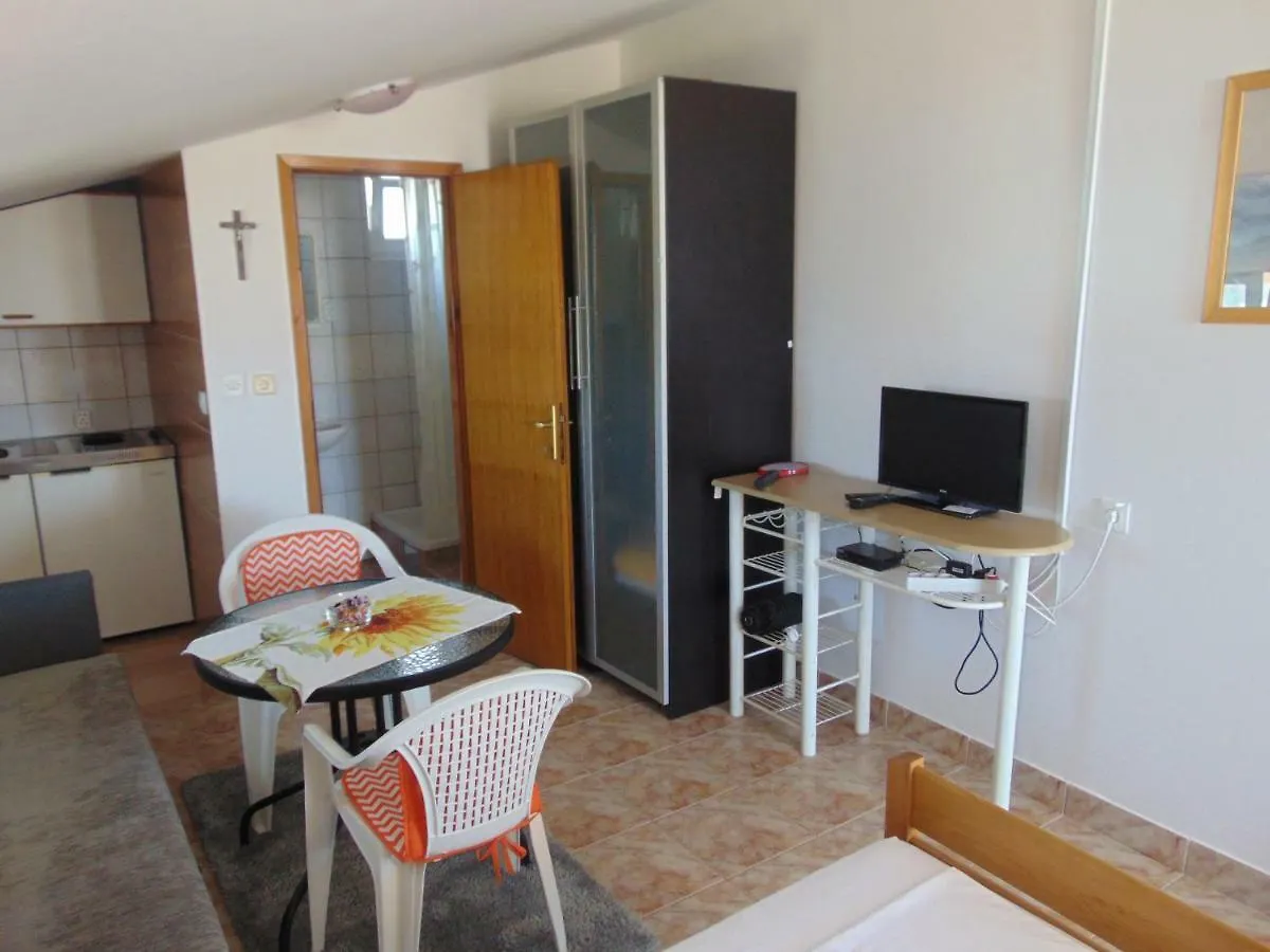 Apartment Apartman Ivana Vir